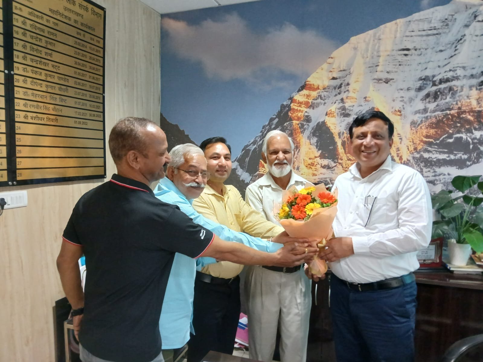 पत्रकार सत्यापन को समर्थन,अमजा प्रतिनिधि मंडल ने की महानिदेशक सूचना से शिष्टाचार भेंट