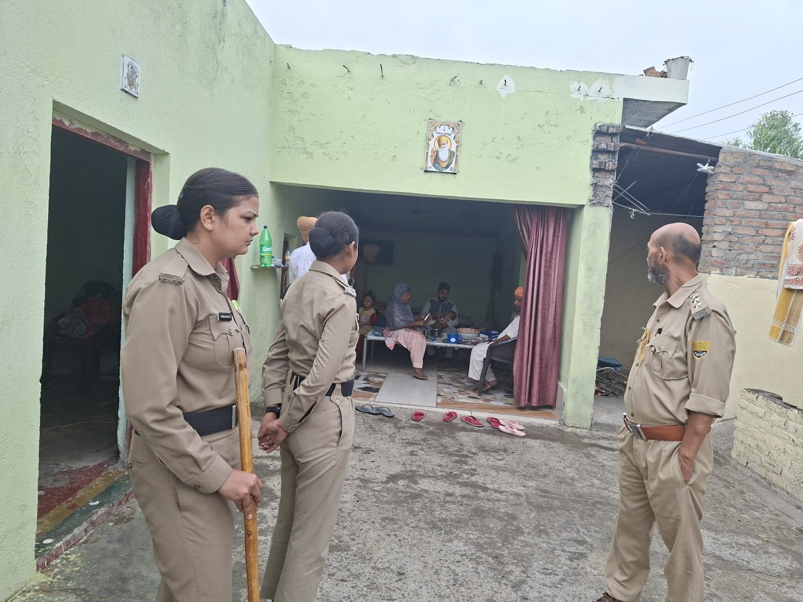 बाजपुर में आबकारी विभाग ने चलाया कच्ची शराब के विरुद्ध चलायाअभियान