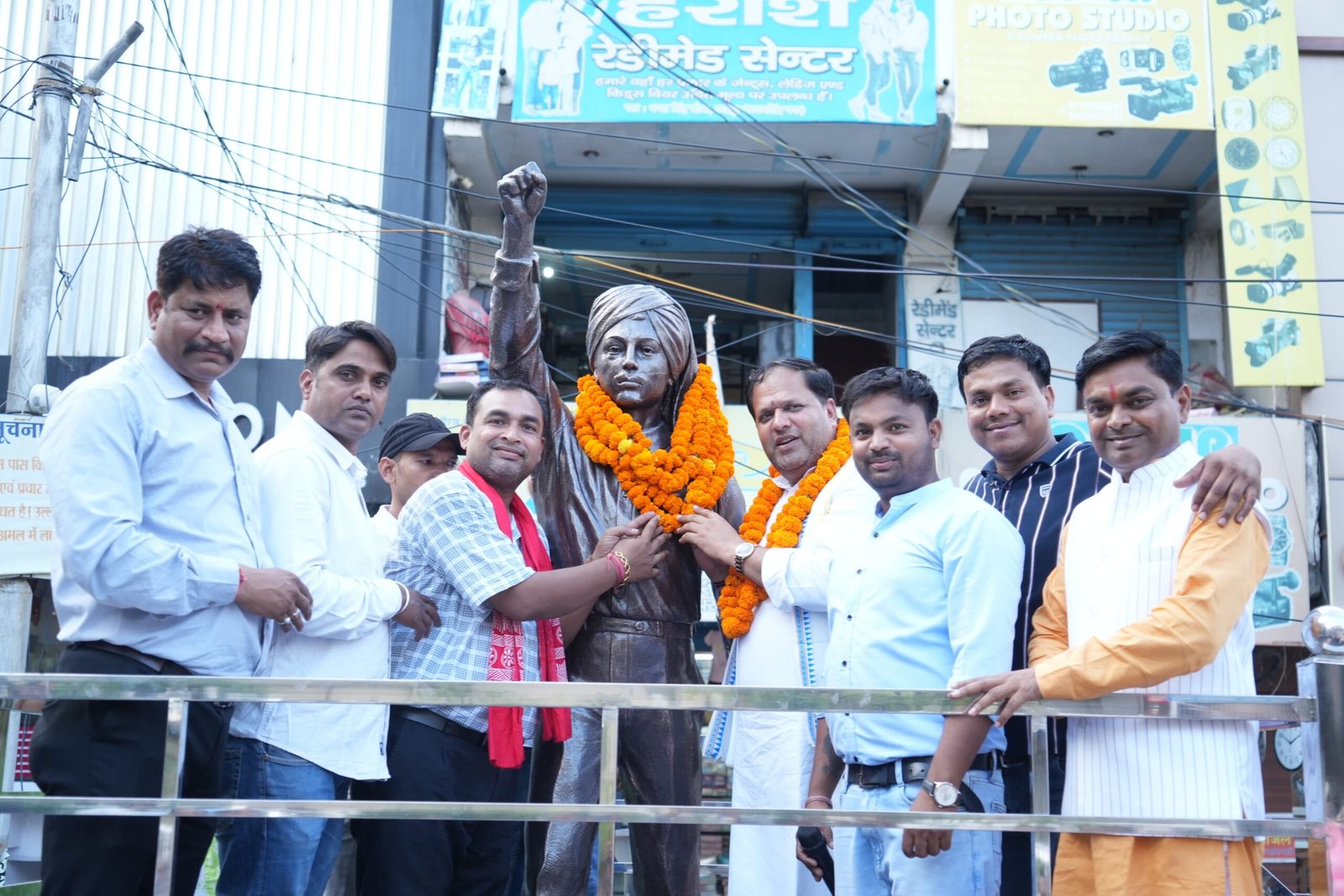तीन राज्यों की जीत पर भाजपाईयों ने भगत सिंह चौक पर मनाया जश्न