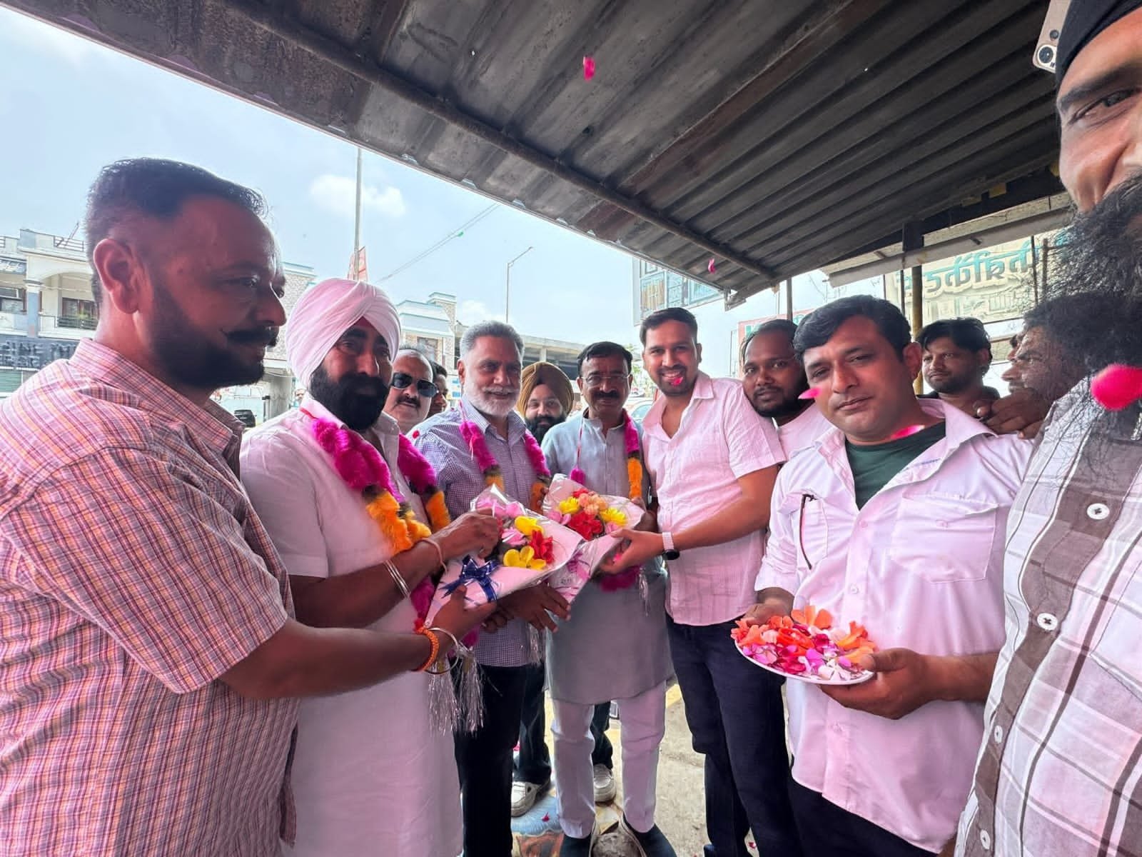 सितारगंज में टैक्सी मालिक एवं चालक वेलफेयर सोसाइटी का भव्य आगाज, चालक हितों की आवाज को मिला सशक्त मंच।